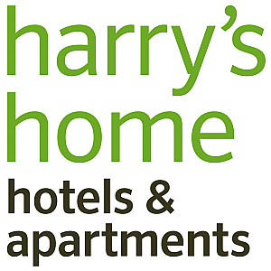 Harry's Home Hotel Villach - Frühstückskellner